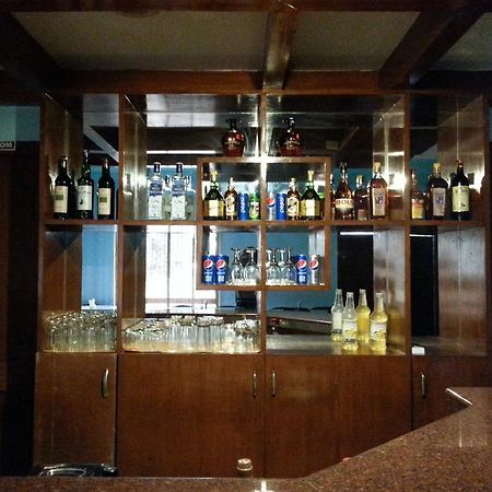 Paramount Inn Sriperumbudur Екстериор снимка