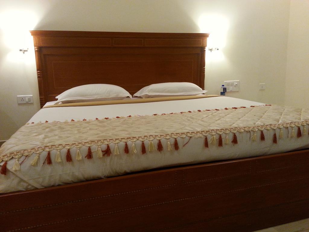 Paramount Inn Sriperumbudur Стая снимка